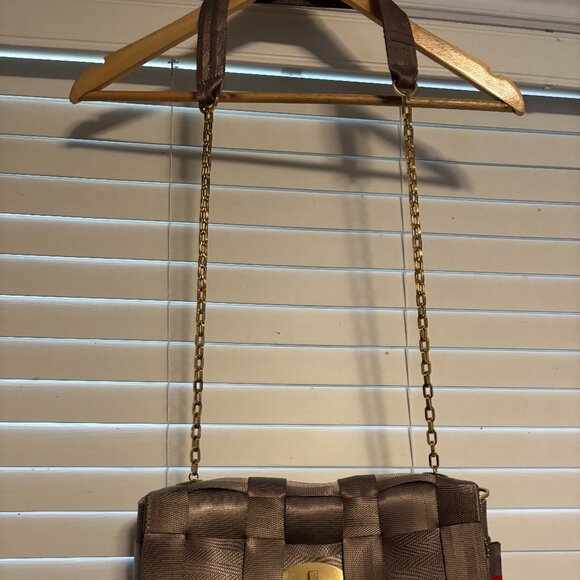 HARVEYS Seatbelt Bag: Rare Soft Mauve with Gold chain-link strap - Picture 2 of 8